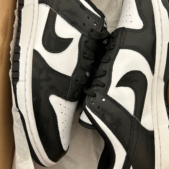 Nike Panda Dunk Low